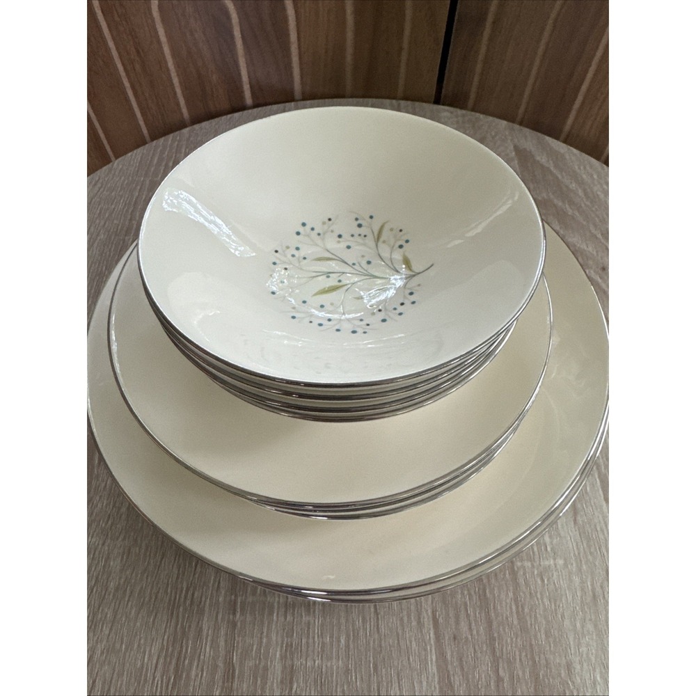 Homer Laughlin 1957 Symphony Rhythm Set Of Plates And Dessert Bowls MCM